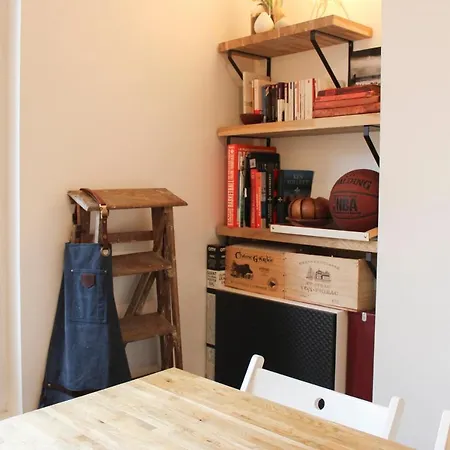 Lejlighed Nice T2 With Terrace In The Heart Of Paris