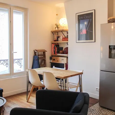 Lejlighed Nice T2 With Terrace In The Heart Of Paris