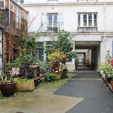 Nice T2 With Terrace In The Heart Of *
